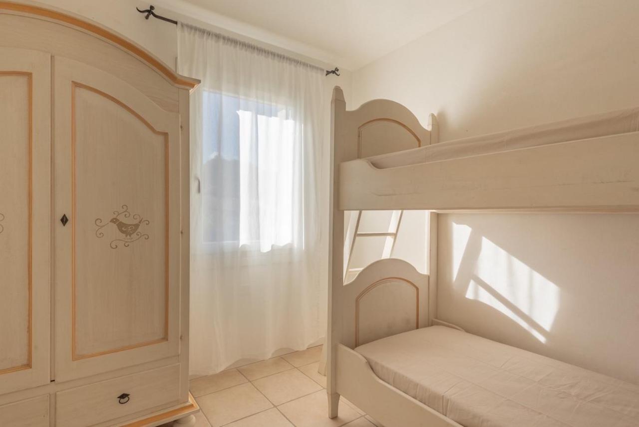 Residence Con Piscina A 4 Km Da Baja Sardinia Cala Bitta 외부 사진