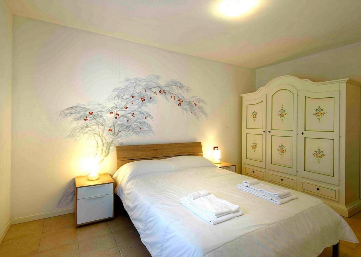 Residence Con Piscina A 4 Km Da Baja Sardinia Cala Bitta 외부 사진