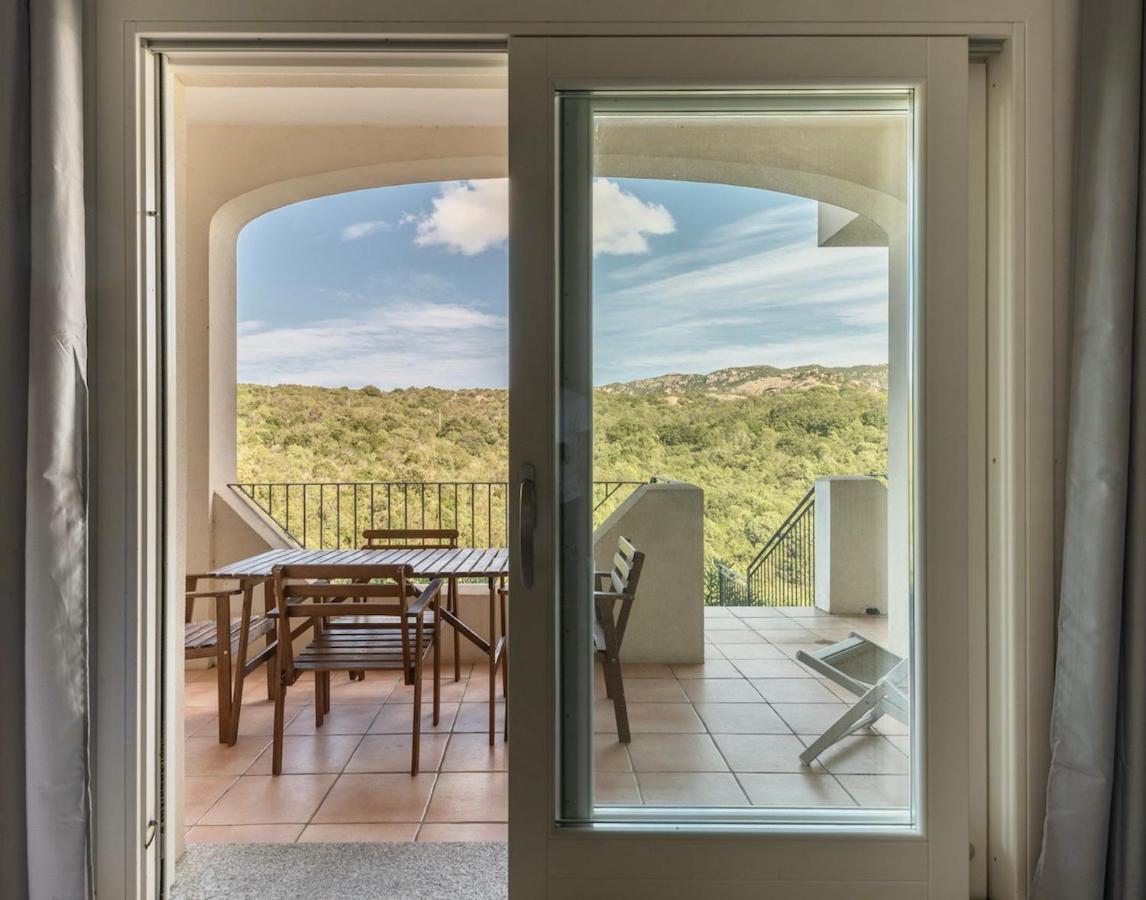 Residence Con Piscina A 4 Km Da Baja Sardinia Cala Bitta 외부 사진